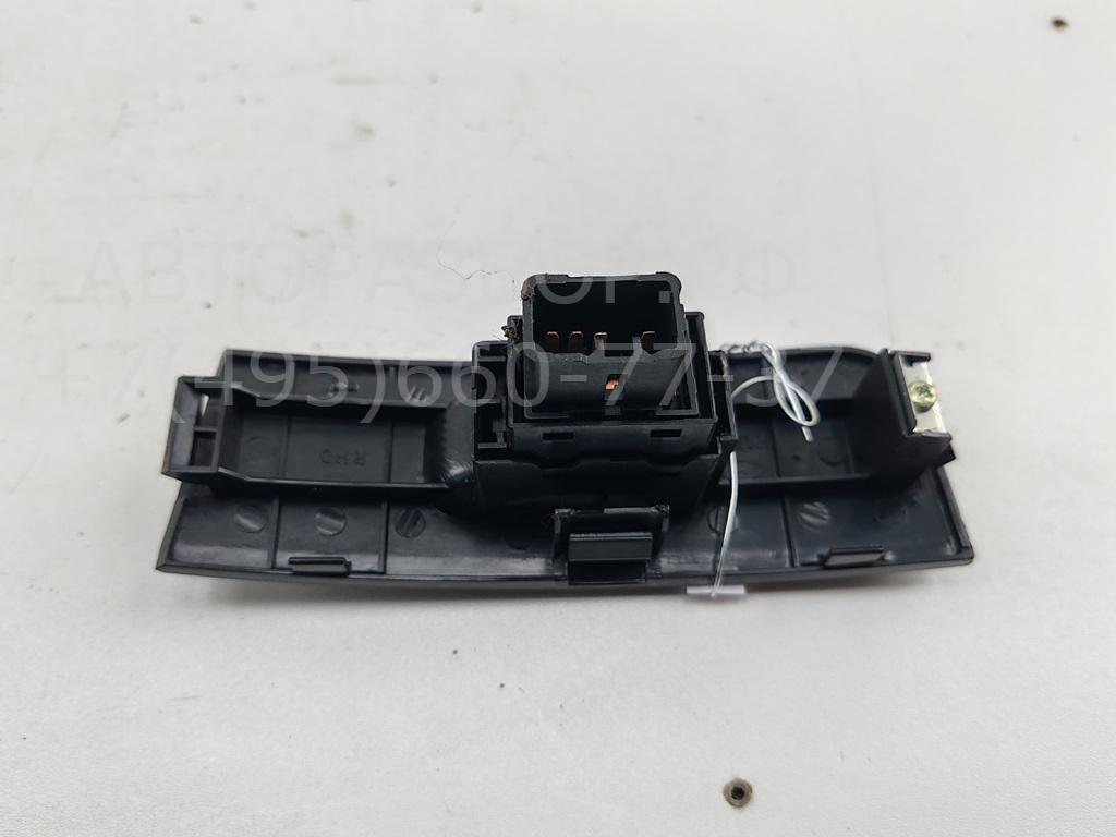 Кнопка стеклоподъемника