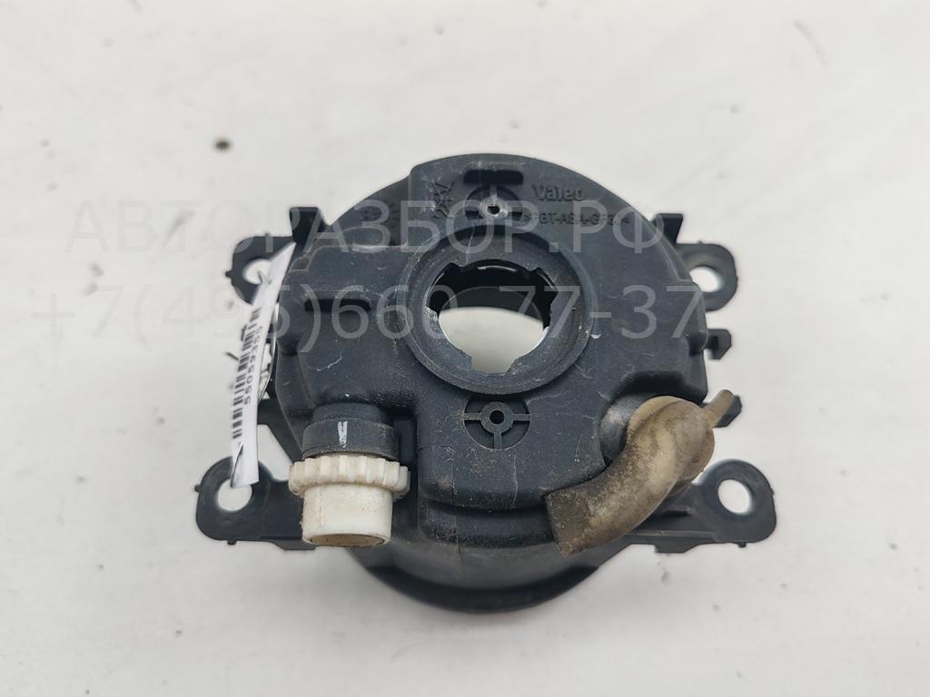 Фара противотуманная левая