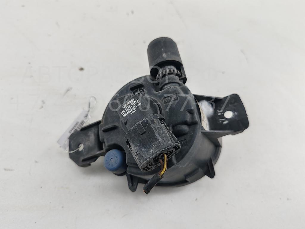 Фара противотуманная левая