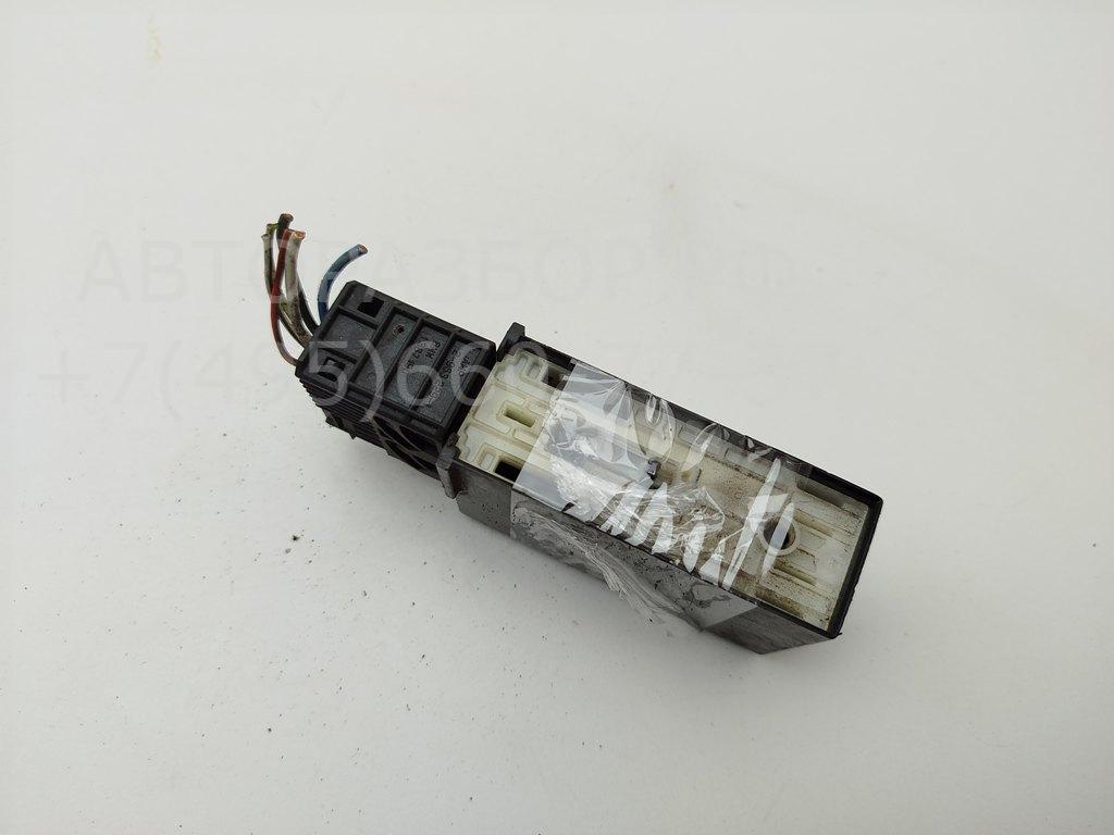 Активатор замка двери