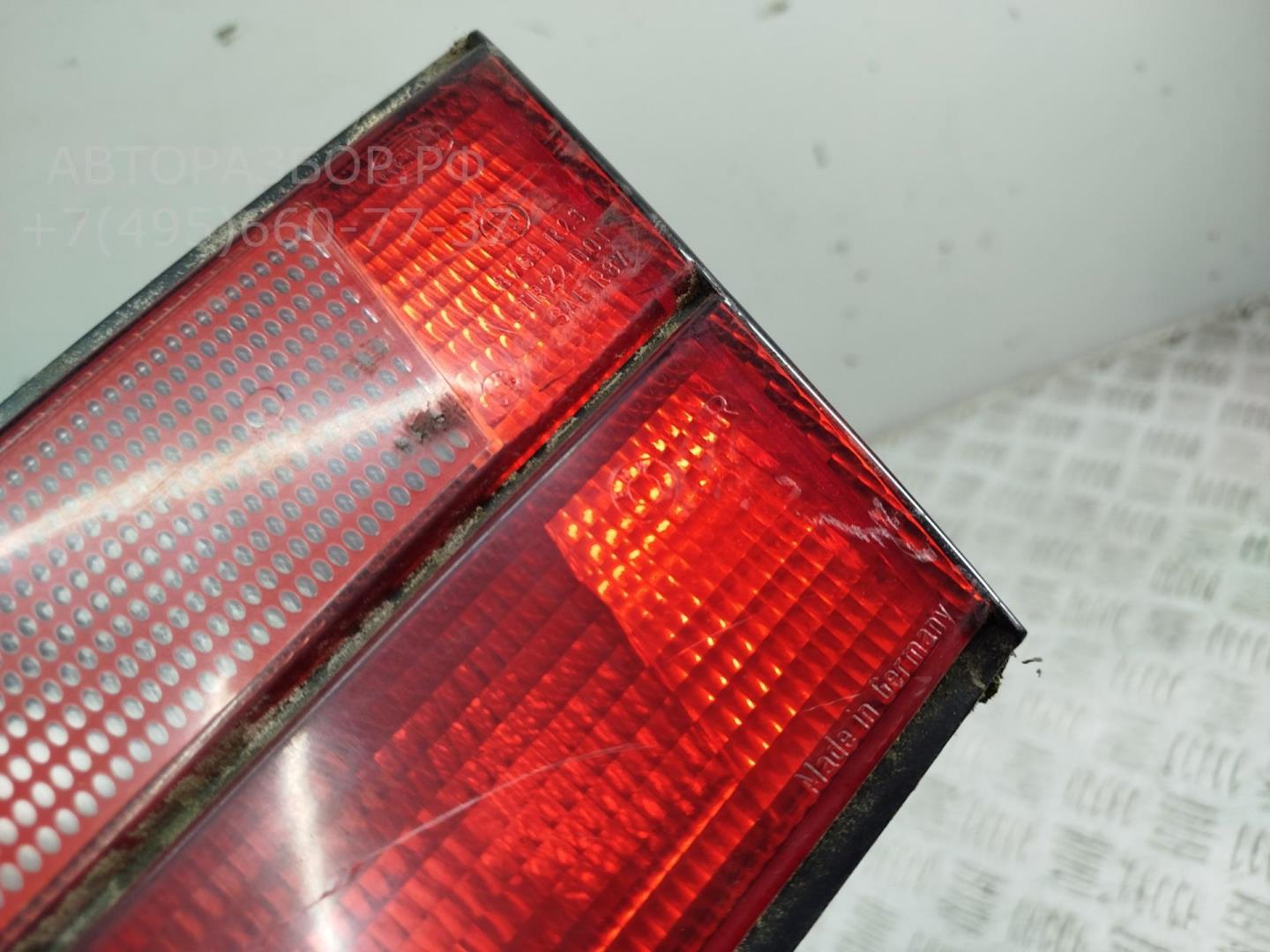 Фонарь задний внутренний правый