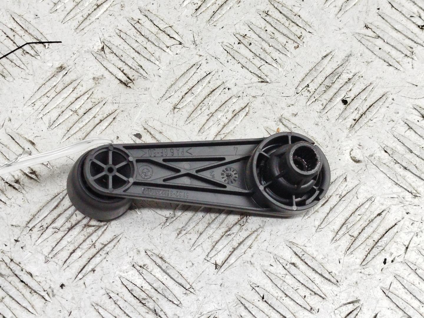 Ручка стеклоподъемника