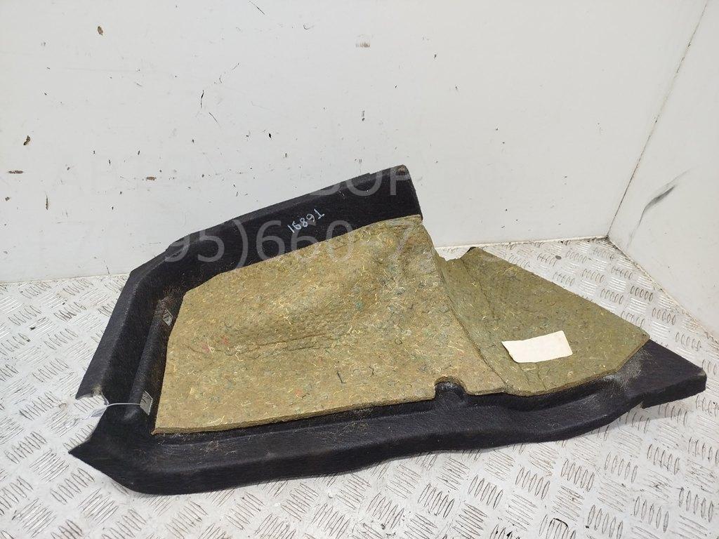 Обшивка багажника