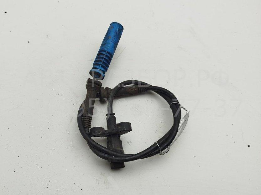 Датчик ABS передний