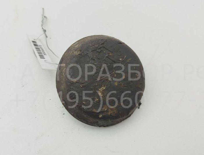 Заглушка поддомкратника