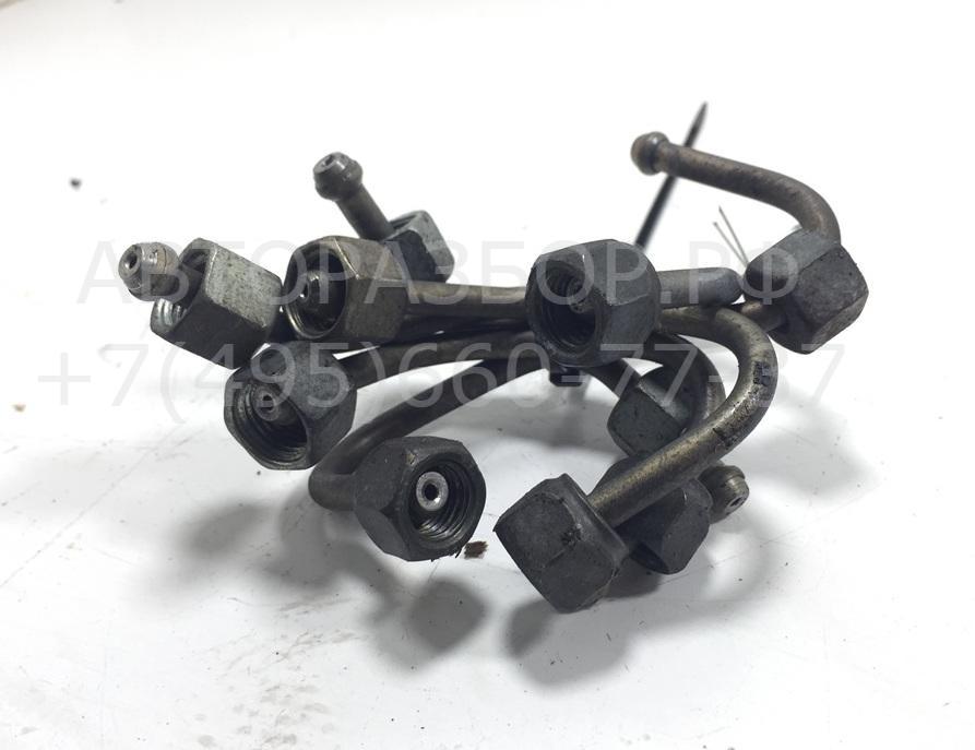 Трубка топливная