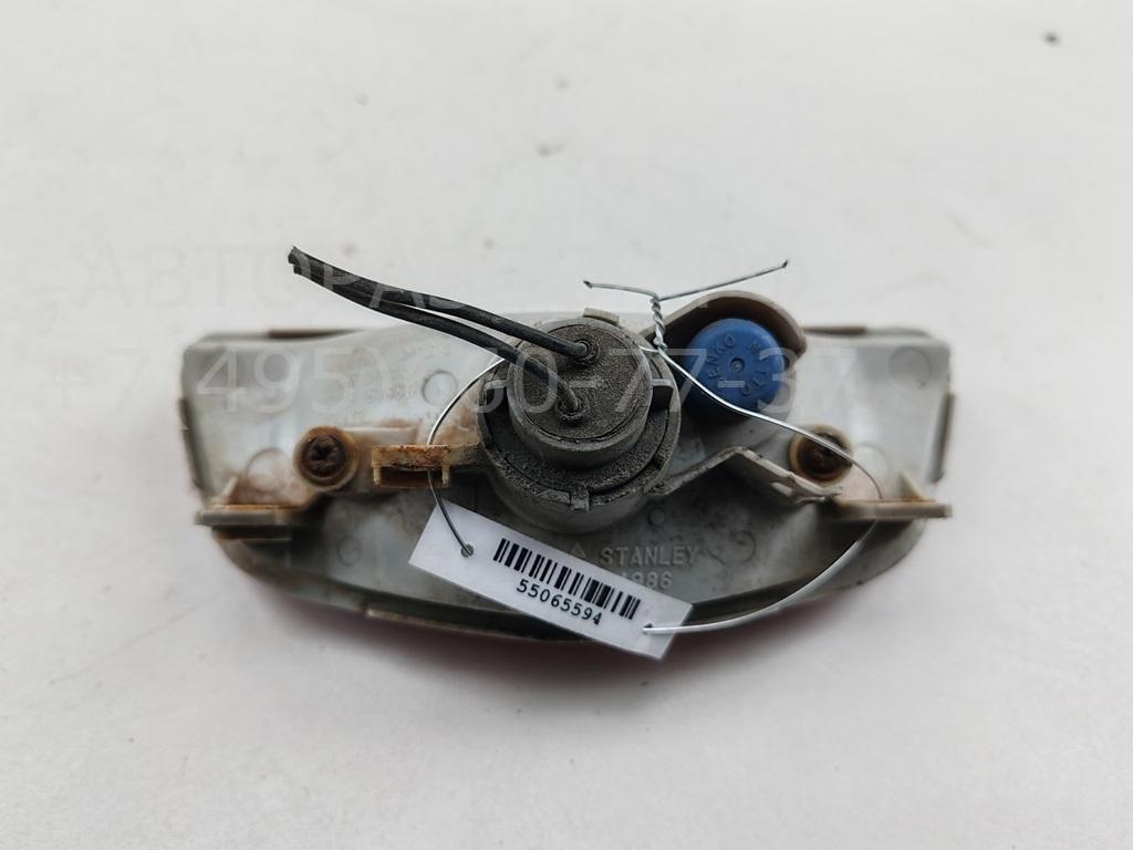 Фонарь задний в бампер правый