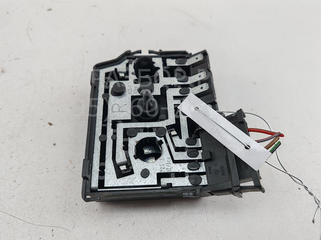 Плата заднего фонаря правого