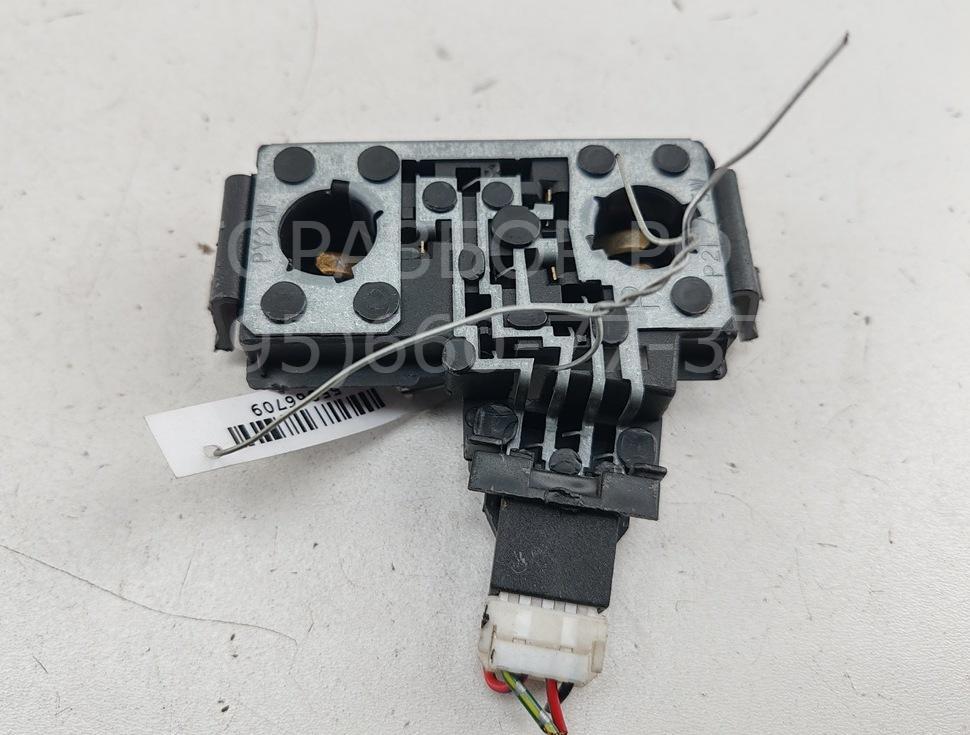 Плата заднего фонаря правого