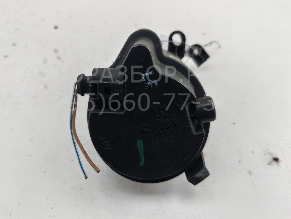 Фара противотуманная правая