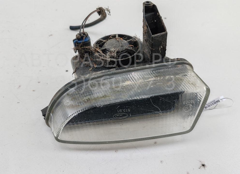 Фара противотуманная левая