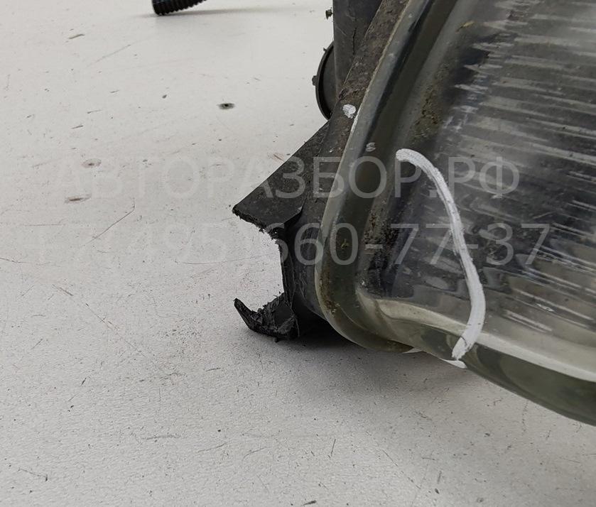 Фара противотуманная левая