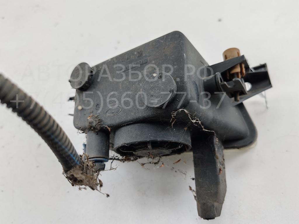 Фара противотуманная левая