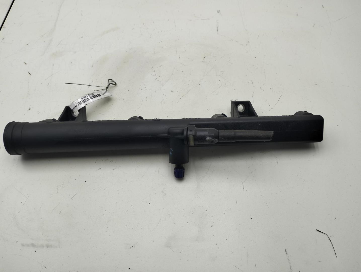 Рейка топливная (рампа)