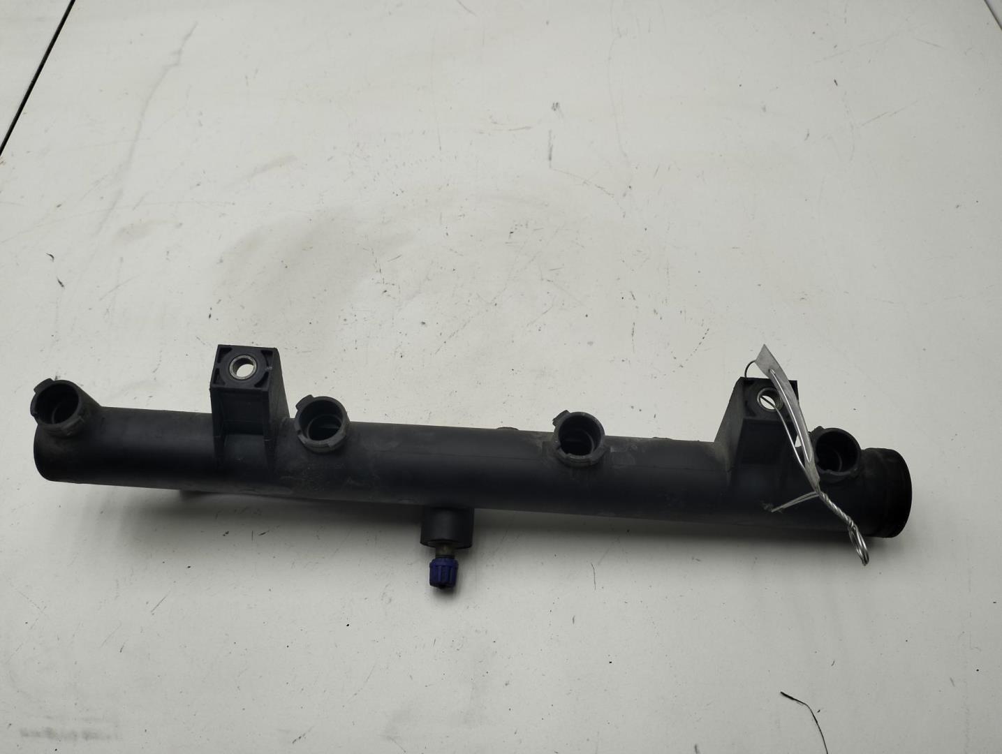 Рейка топливная (рампа)