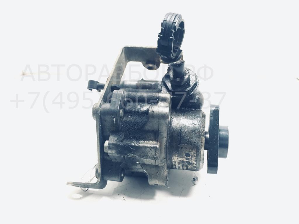 Насос ГУР (гидроусилитель руля)