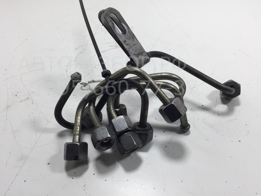 Трубка топливная