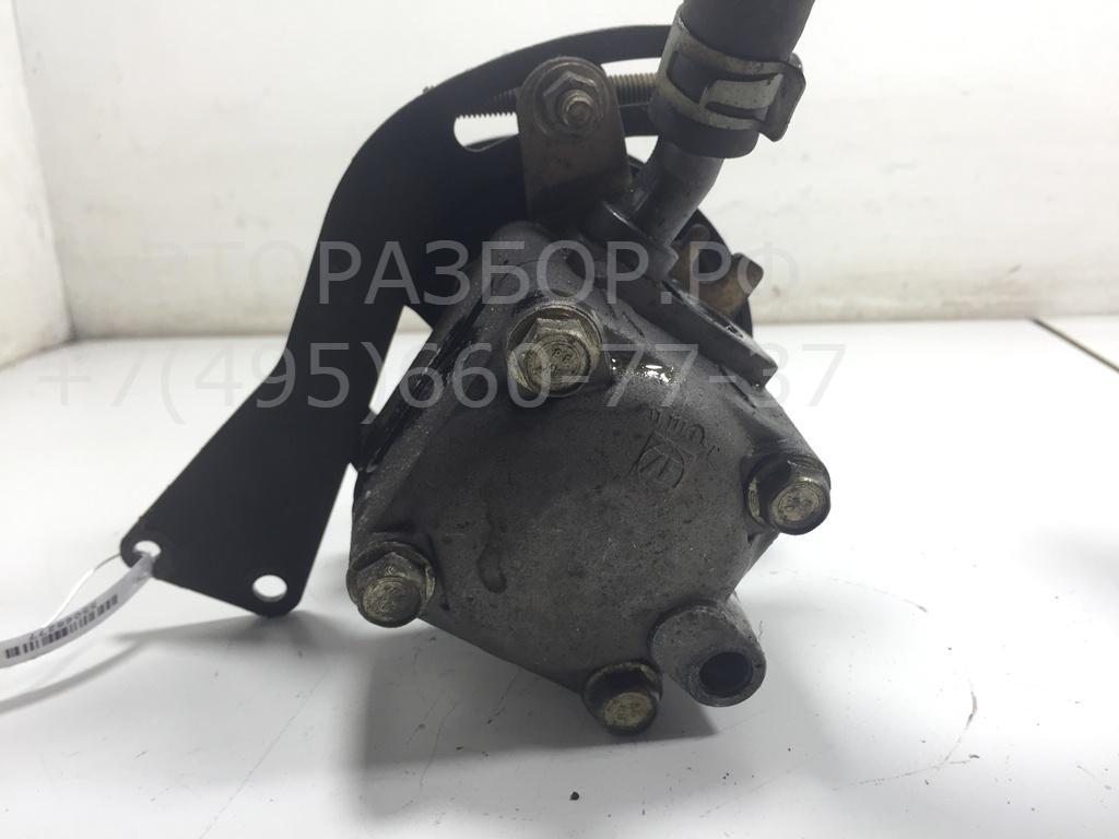 Насос ГУР (гидроусилитель руля)