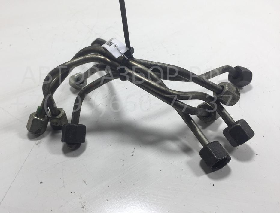 Трубка топливная