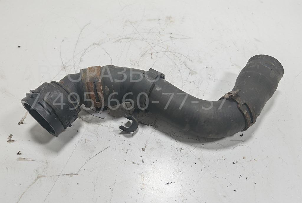 Патрубок радиатора