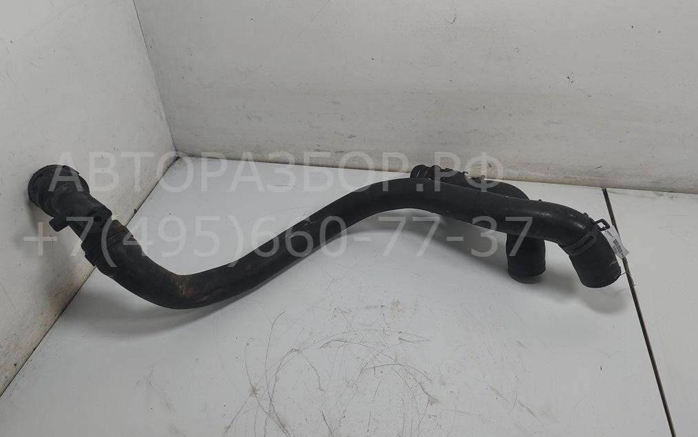 Патрубок радиатора