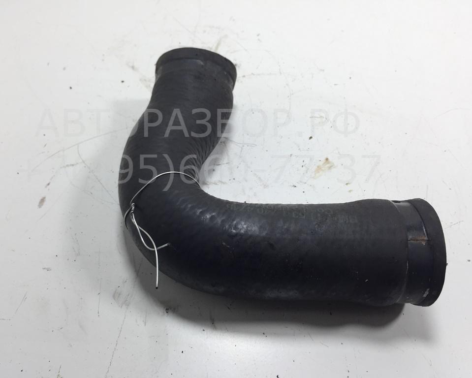Патрубок радиатора