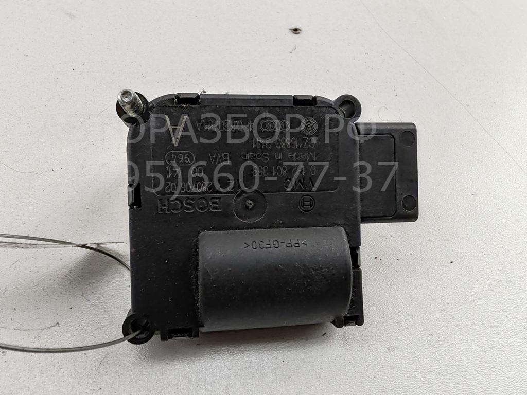 Моторчик заслонки печки