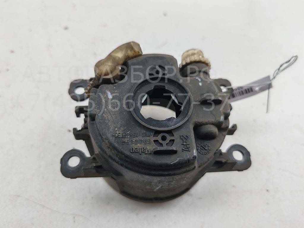 Фара противотуманная правая