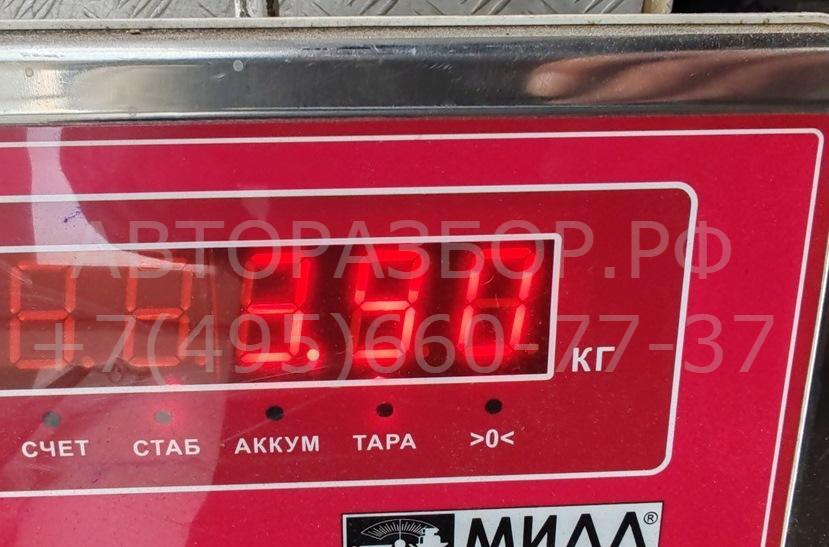 Стекло двери передней левой