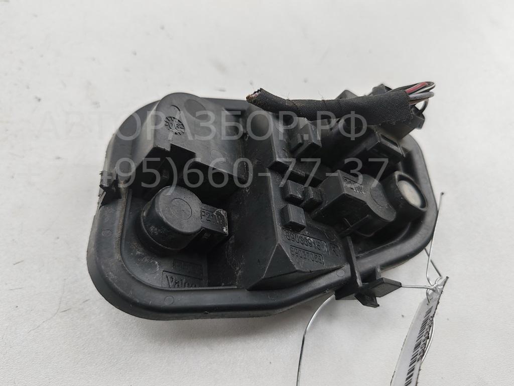 Плата заднего фонаря правого