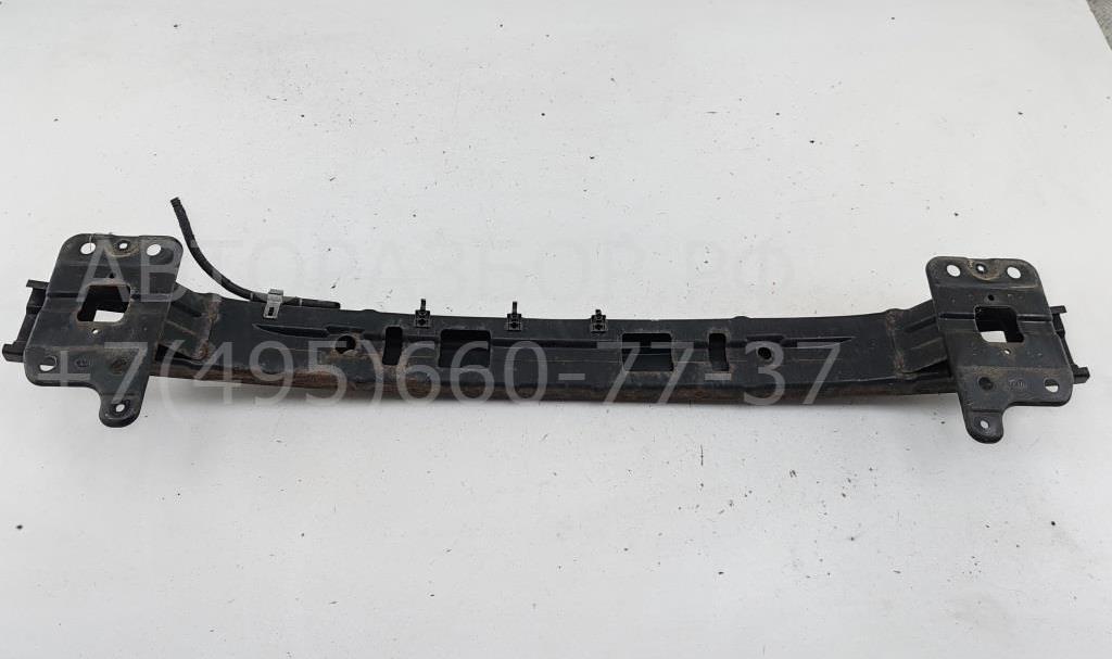 Усилитель переднего бампера