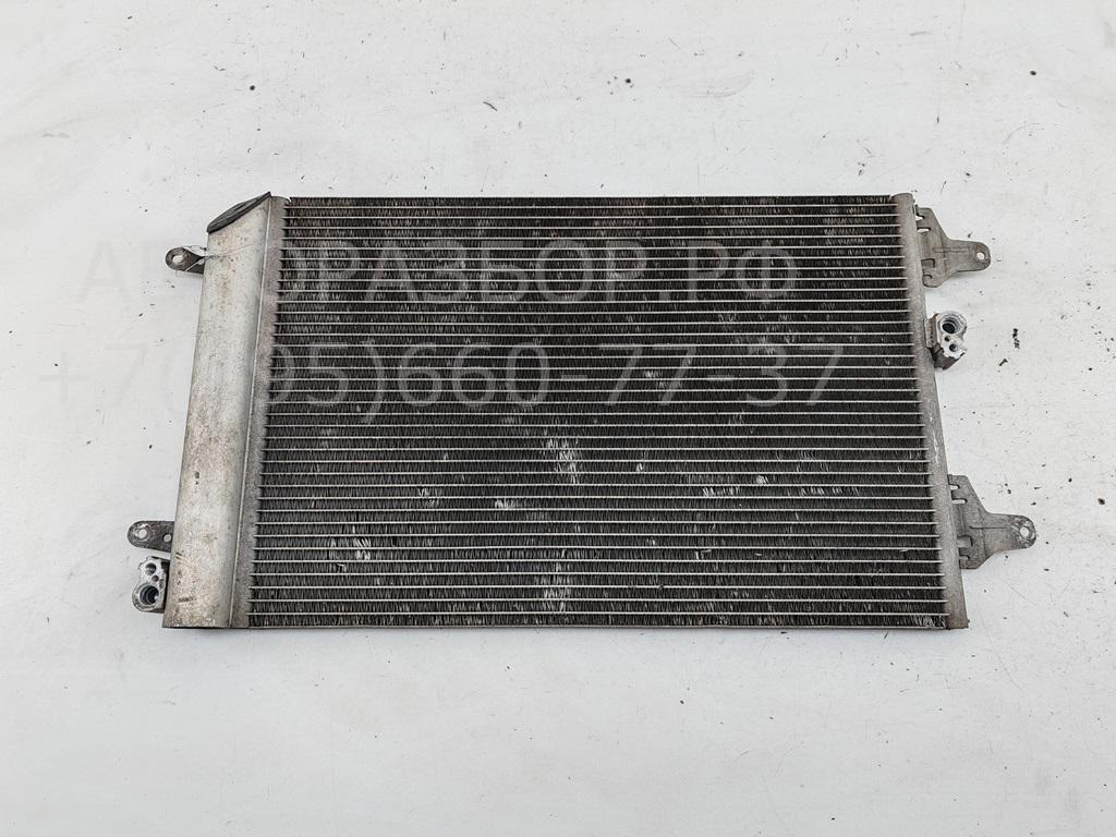 Радиатор кондиционера / конденсер