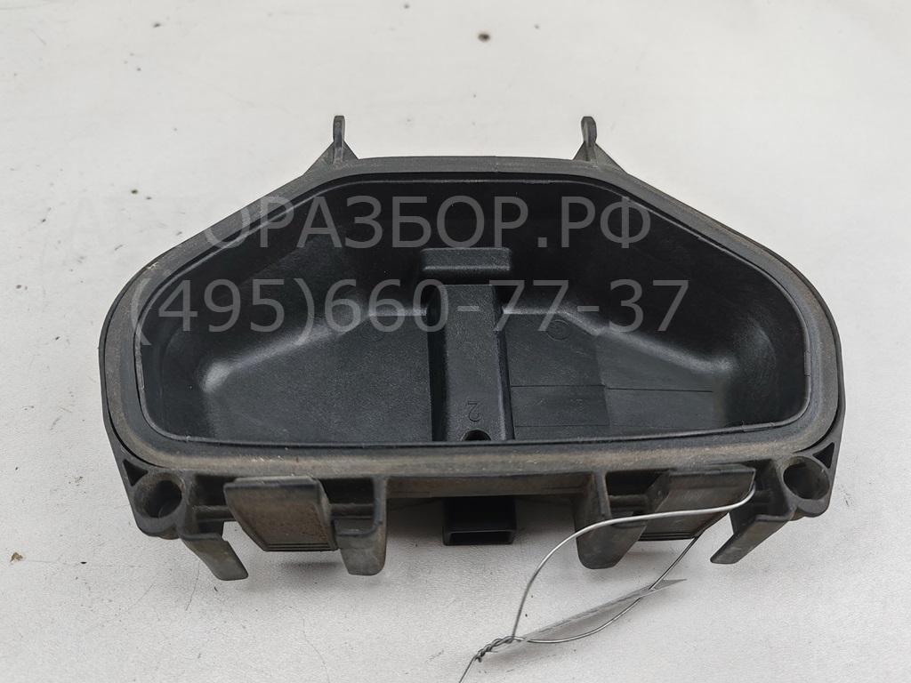 Крышка фары левой