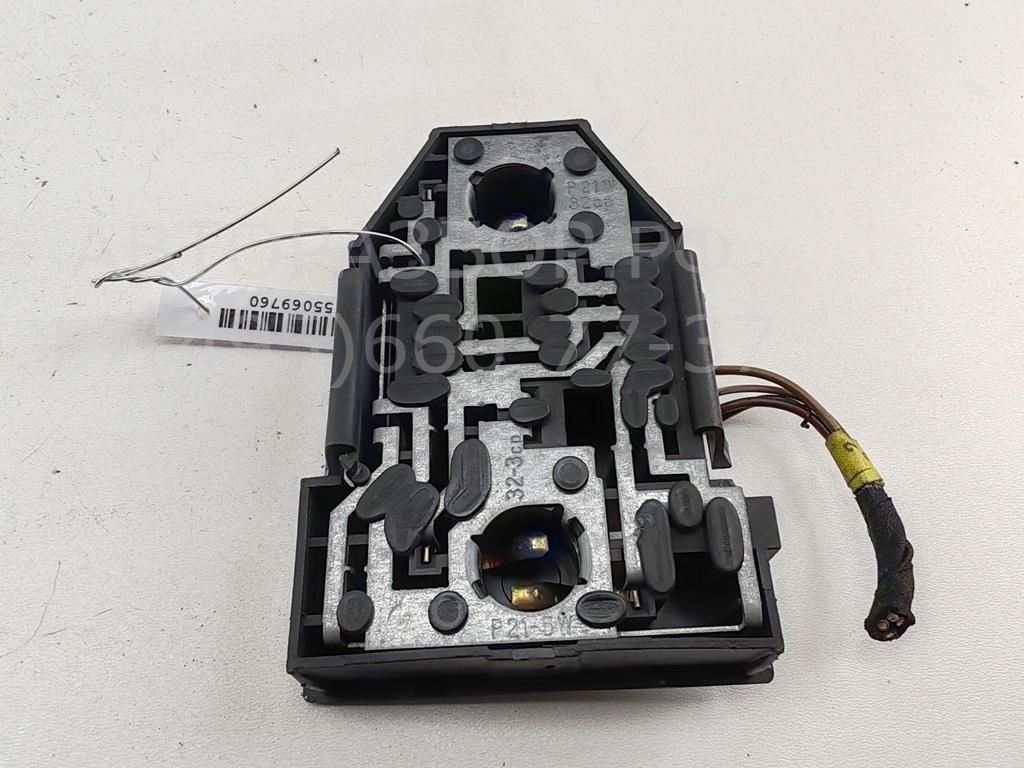 Плата заднего фонаря правого