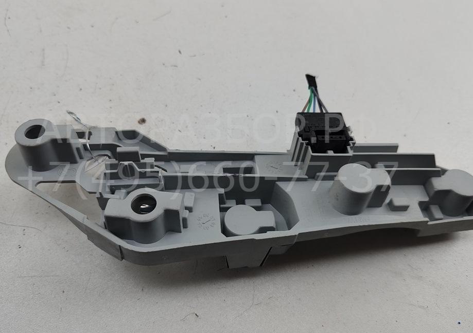 Плата заднего фонаря правого