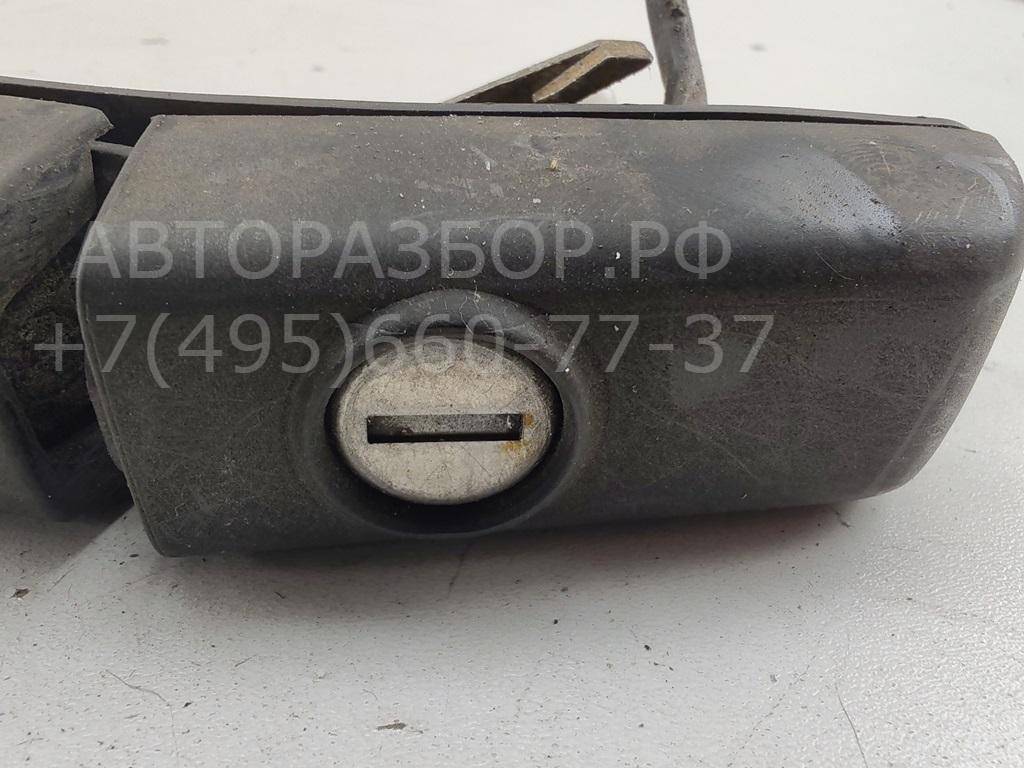 Ручка двери передней наружная правая