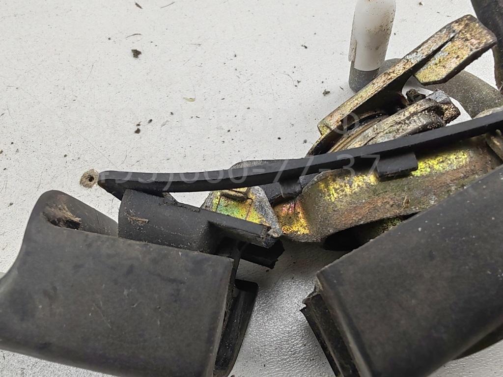 Ручка двери передней наружная правая