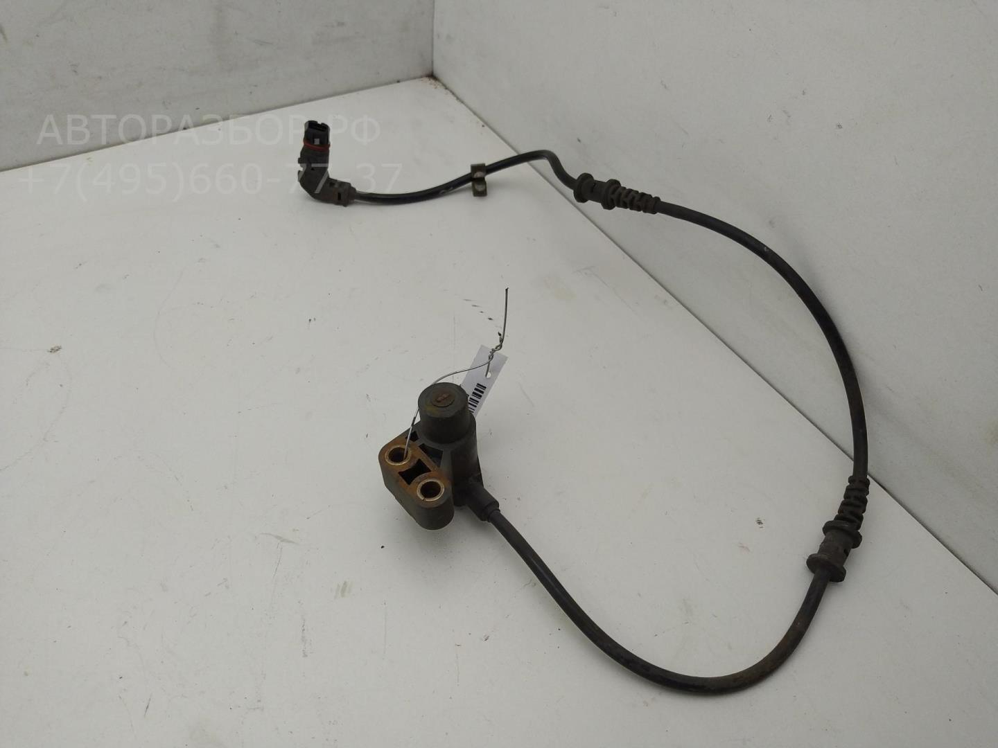 Датчик ABS передний