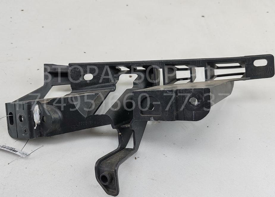 Крепеж фары