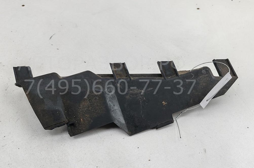 Кронштейн фар правый