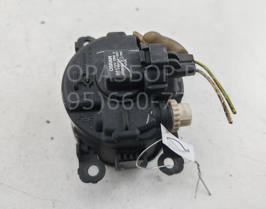 Фара противотуманная левая