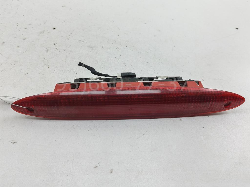 Фонарь задний (стоп сигнал)