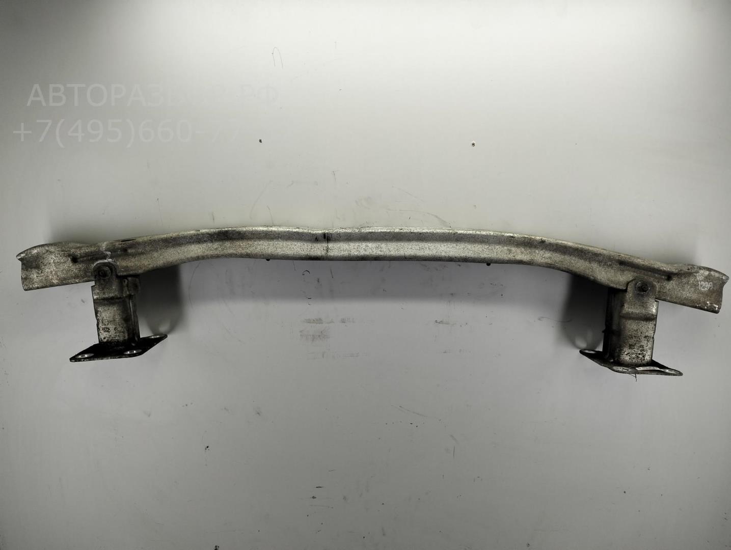 Усилитель переднего бампера