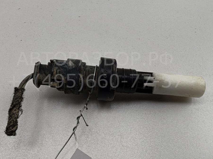 Датчик уровня в бачок омывателя