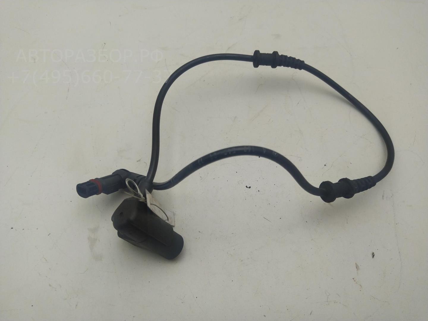 Датчик ABS передний