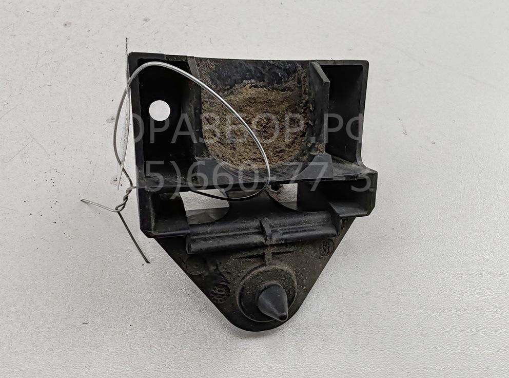 Кронштейн радиатора