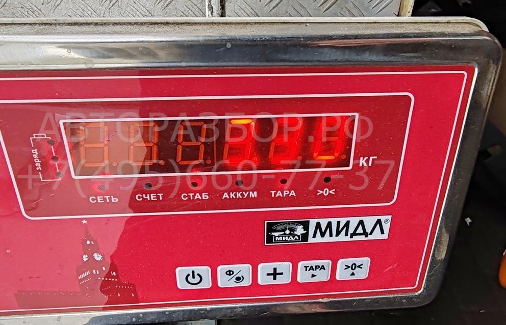 Стекло двери передней левой