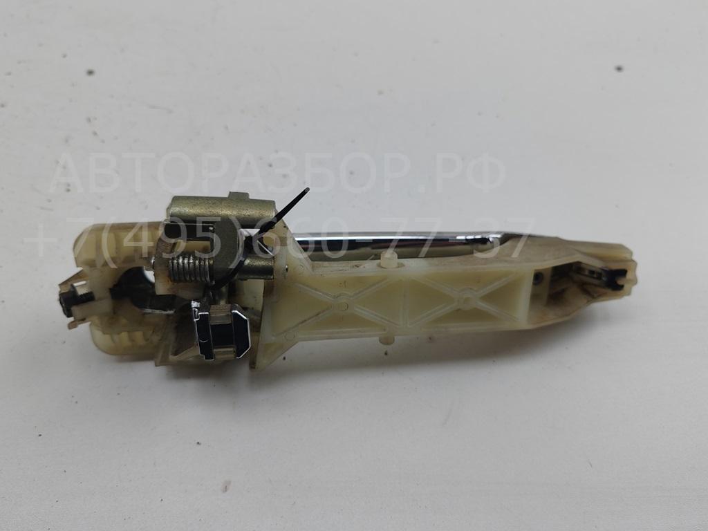 Ручка двери передней наружная левая