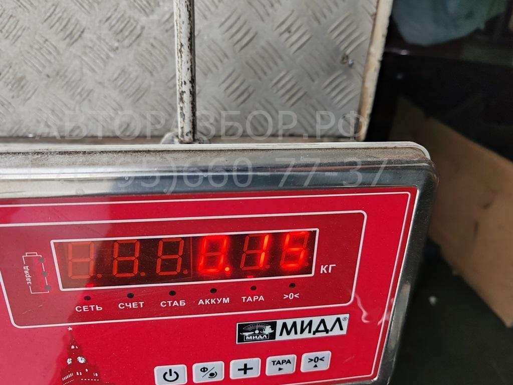 Накладка двери передней правой