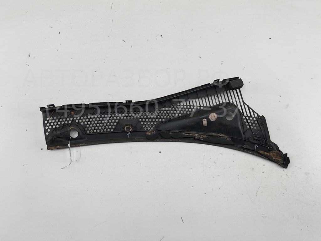 Решетка стеклоочистителей (Жабо)